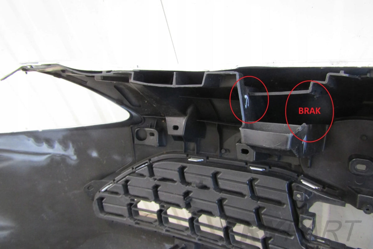 Front Bumper Toyota Yaris Cross 21-