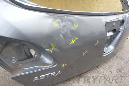 Opel Astra 4 J IV HB Rear Trunk Lid