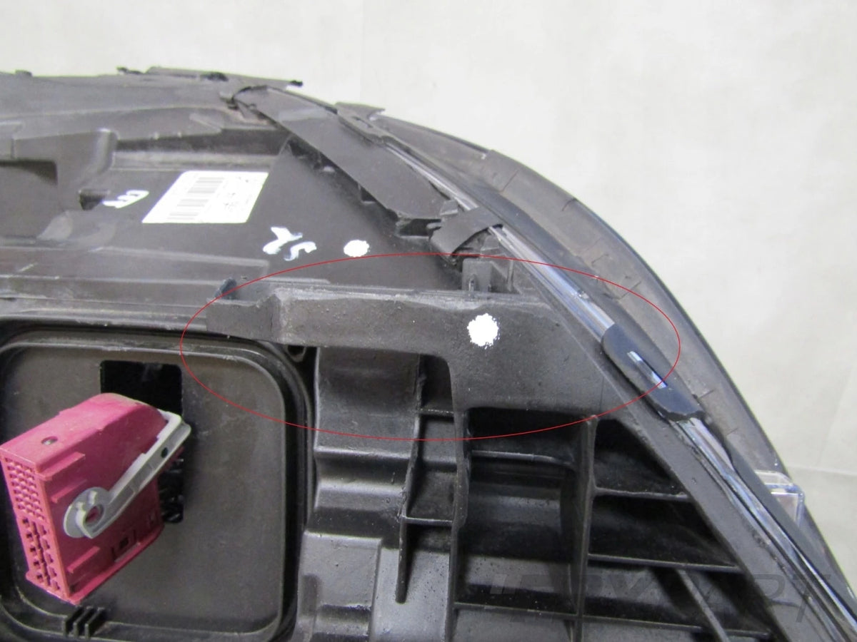 MERCEDES B CLASS W246 XENON HEADLIGHT LEFT 11-14 A2468207