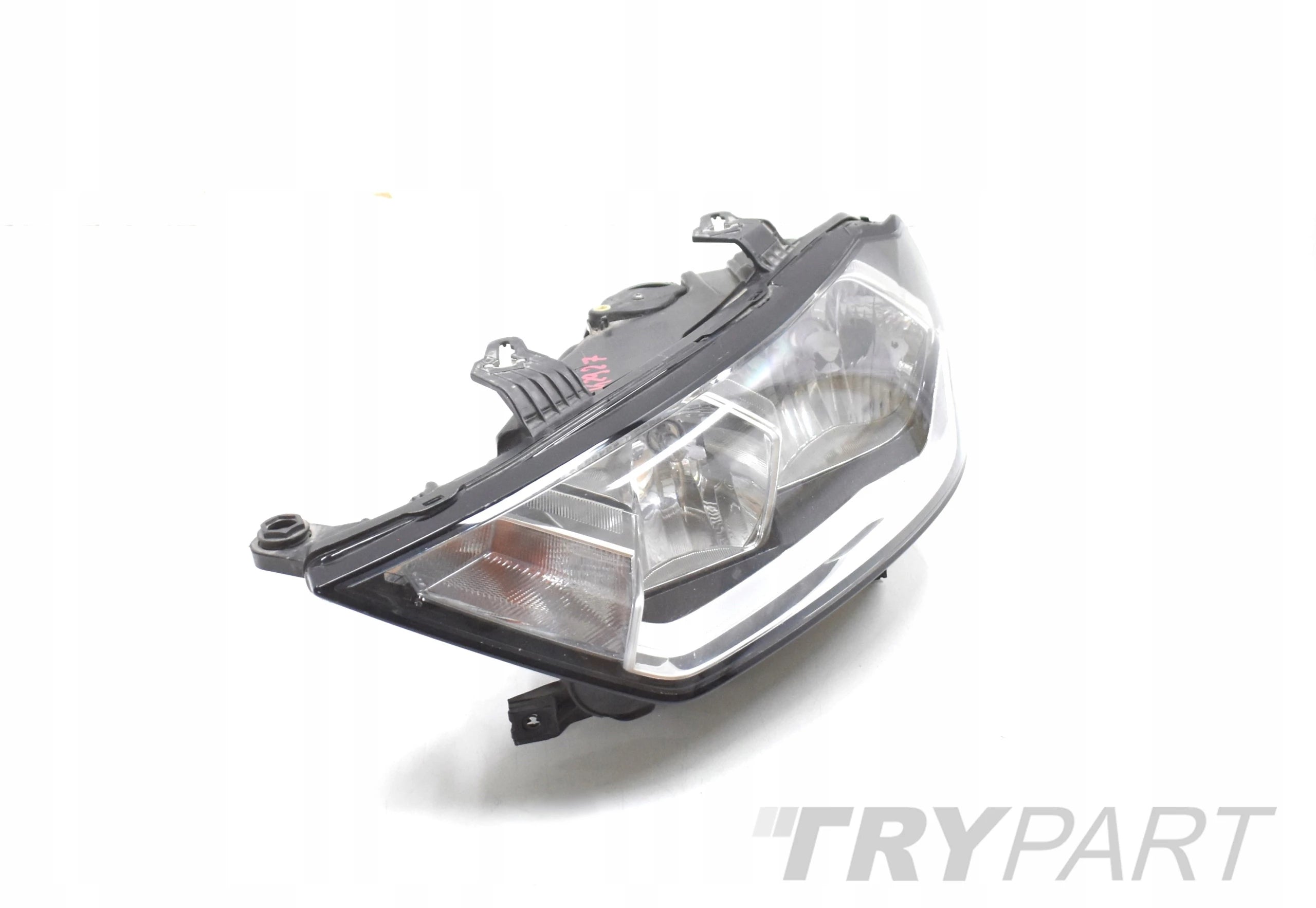 AUDI A1 II 82A LEFT FRONT HEADLIGHT ORG EU 82A941003