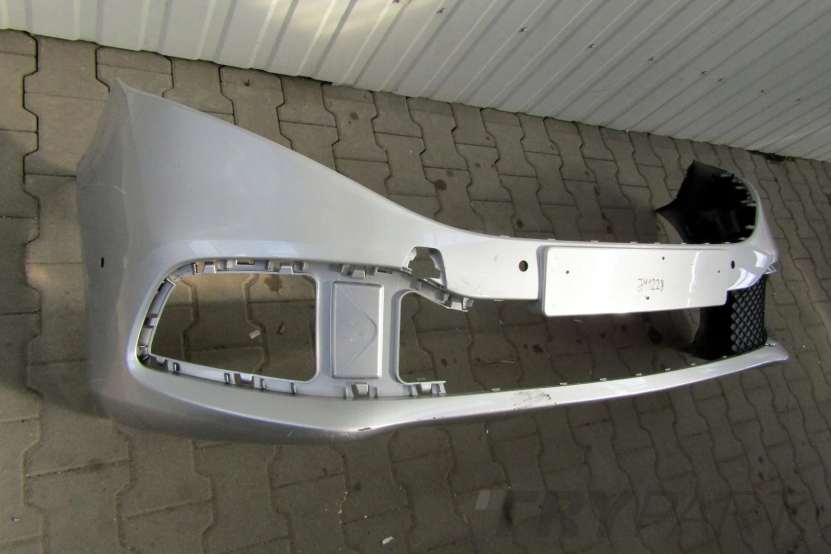 Front Bumper MERCEDES V-Class in 447 EQV facelift 19-