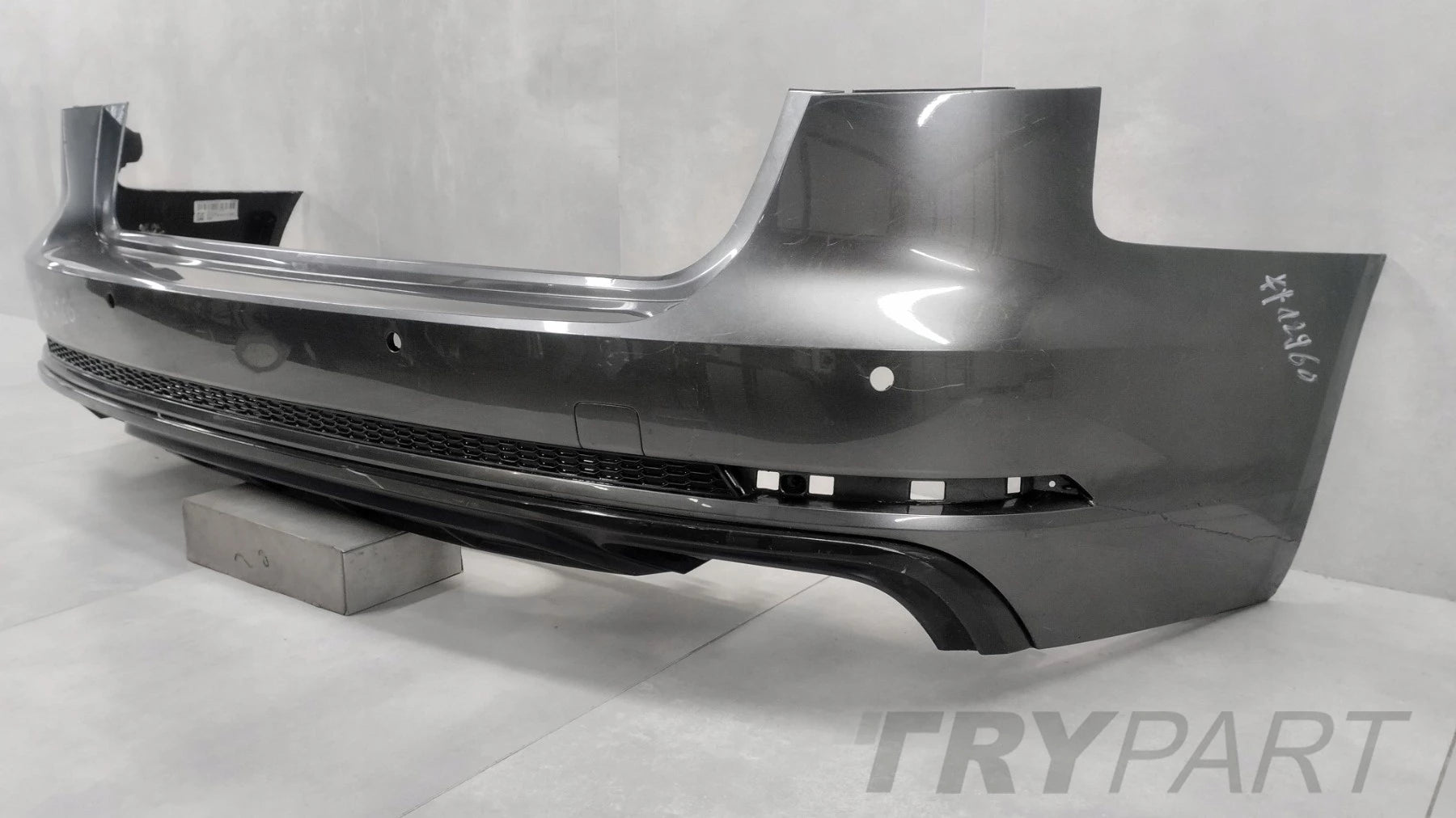 AUDI A4 B9 8W9 S-LINE KOMBI Rear Bumper 15-
