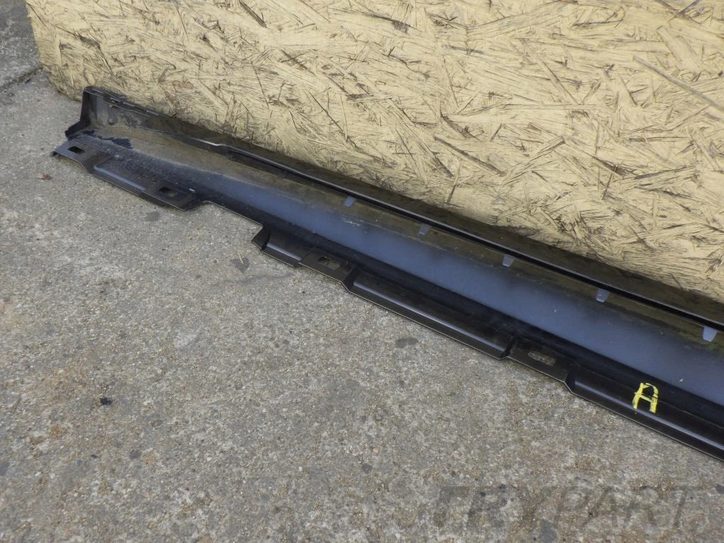 AUDI A5 SPORTBACK 8W 8W8 20- Right Sill Strip