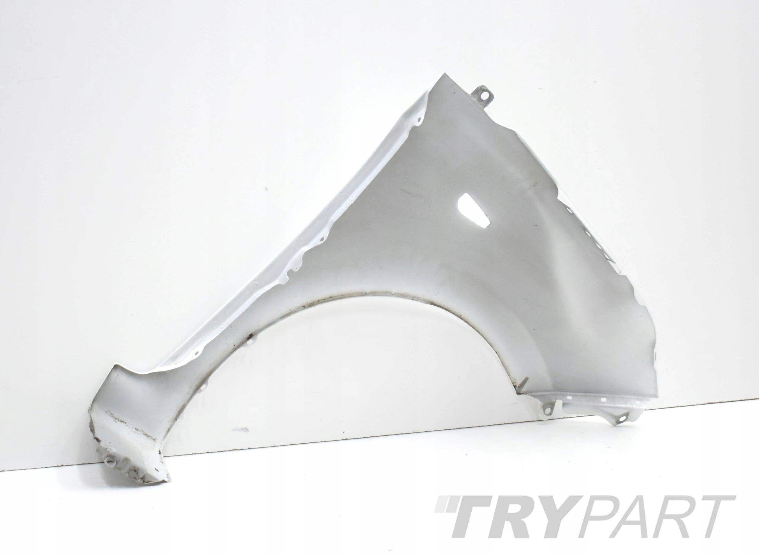 HYUNDAI I10 II LEFT FRONT FENDER ORG IN COLOR