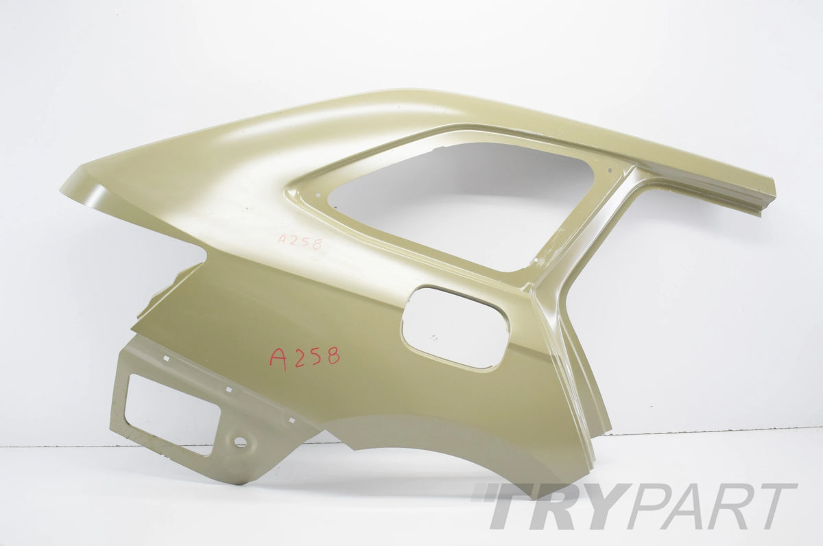 SUPERB III 3V9 RIGHT REAR FENDER PANEL ESTATE!