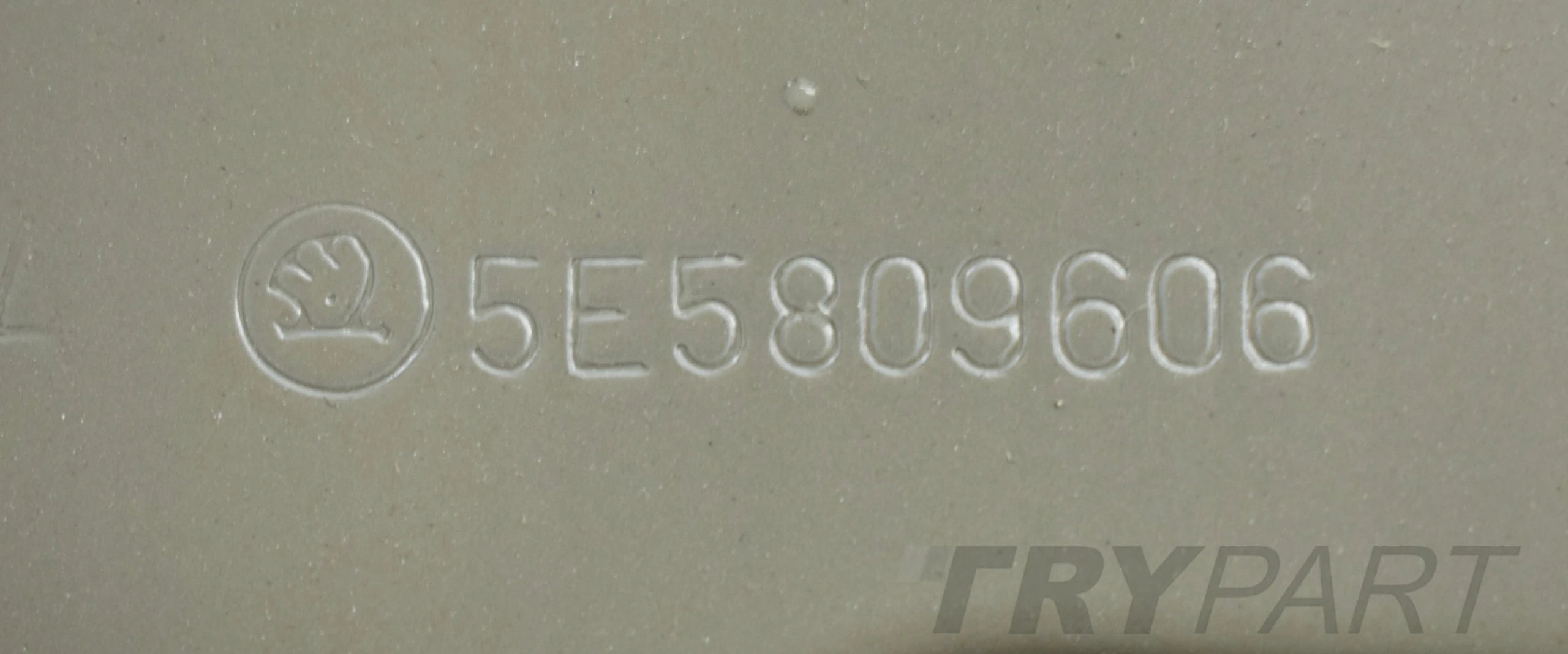 OCTAVIA III 5E5 RIGHT REAR FENDER PANEL SEDAN