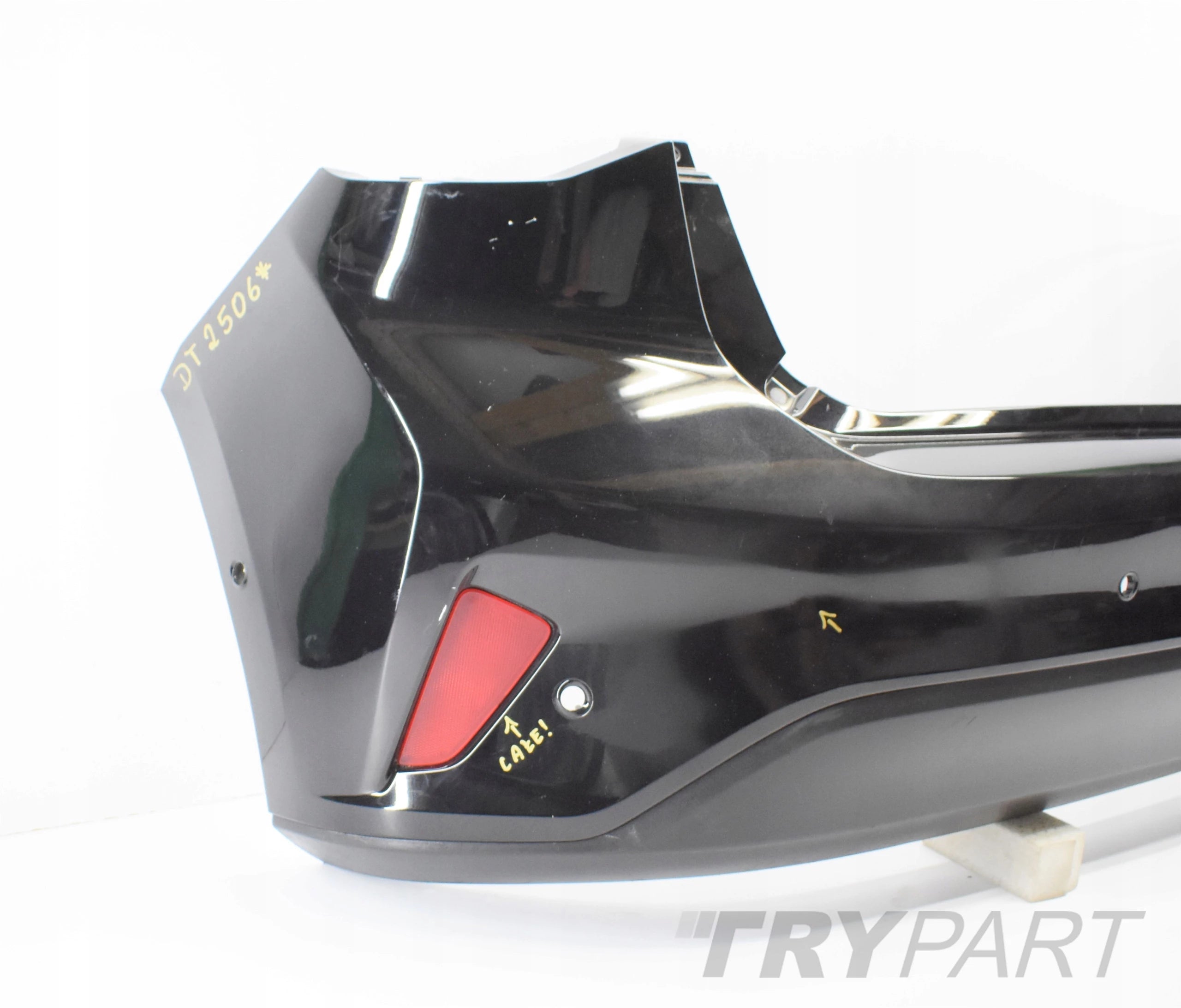 FORD FOCUS MK4 REAR BUMPER ORG HB