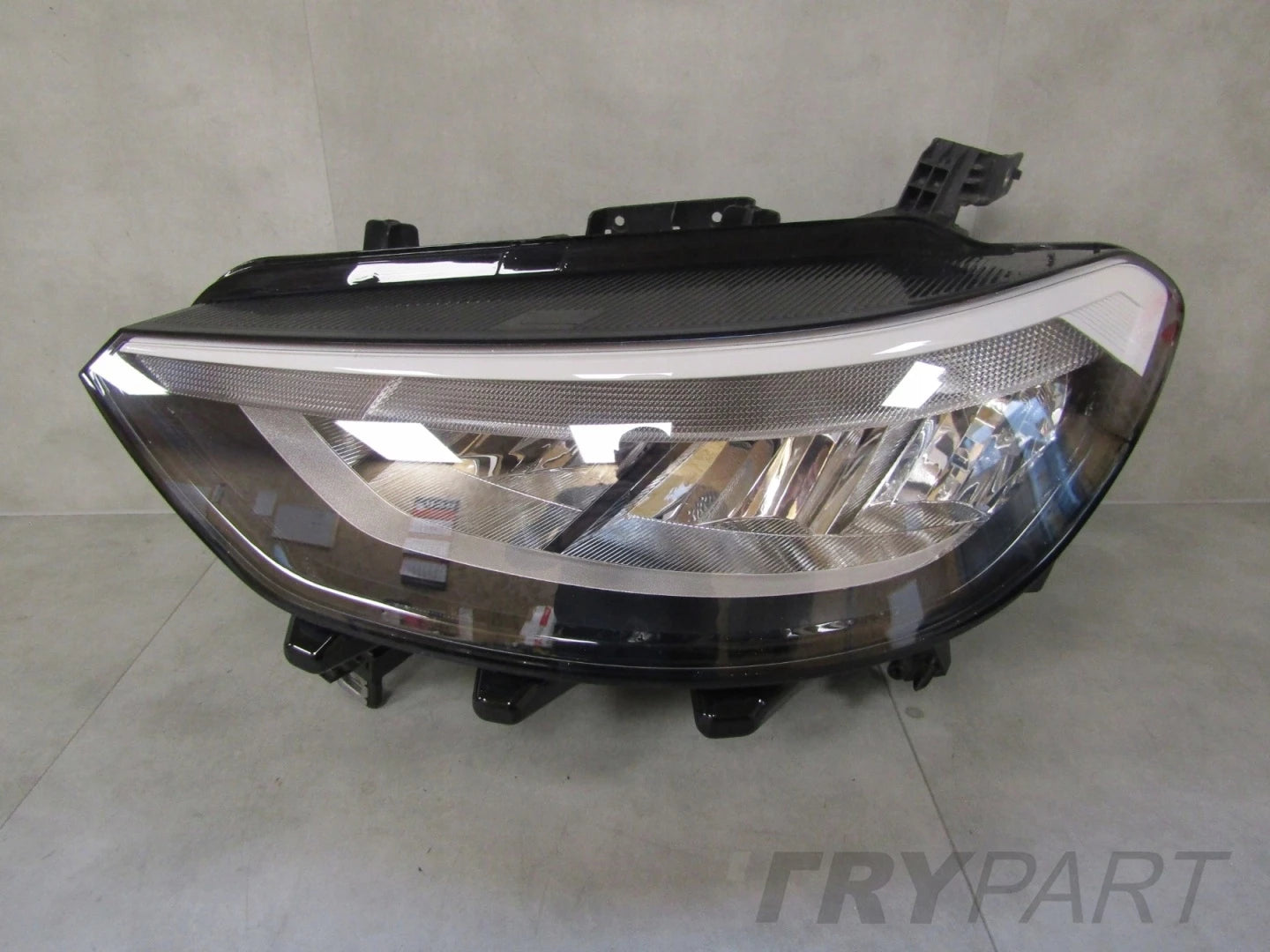 VOLKSWAGEN ID 3 19- LED HEADLIGHT LH LEFT