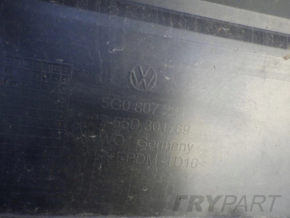 VW GOLF 7 VII 5G0 12- Front Bumper