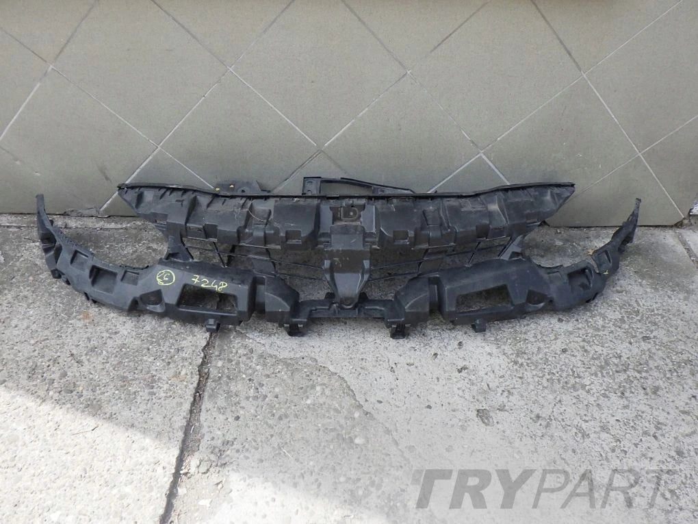 RENAULT FLUENCE LIFT 12- GRILLE SUPPORT REINFORCEMENT FRAME