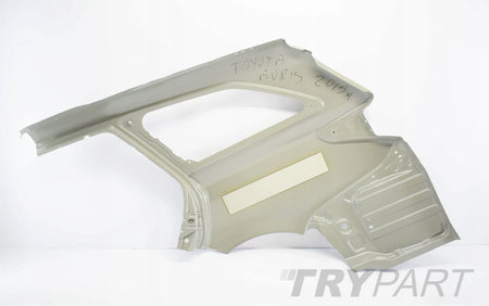 TOYOTA AURIS RIGHT REAR FENDER PANEL WAGON