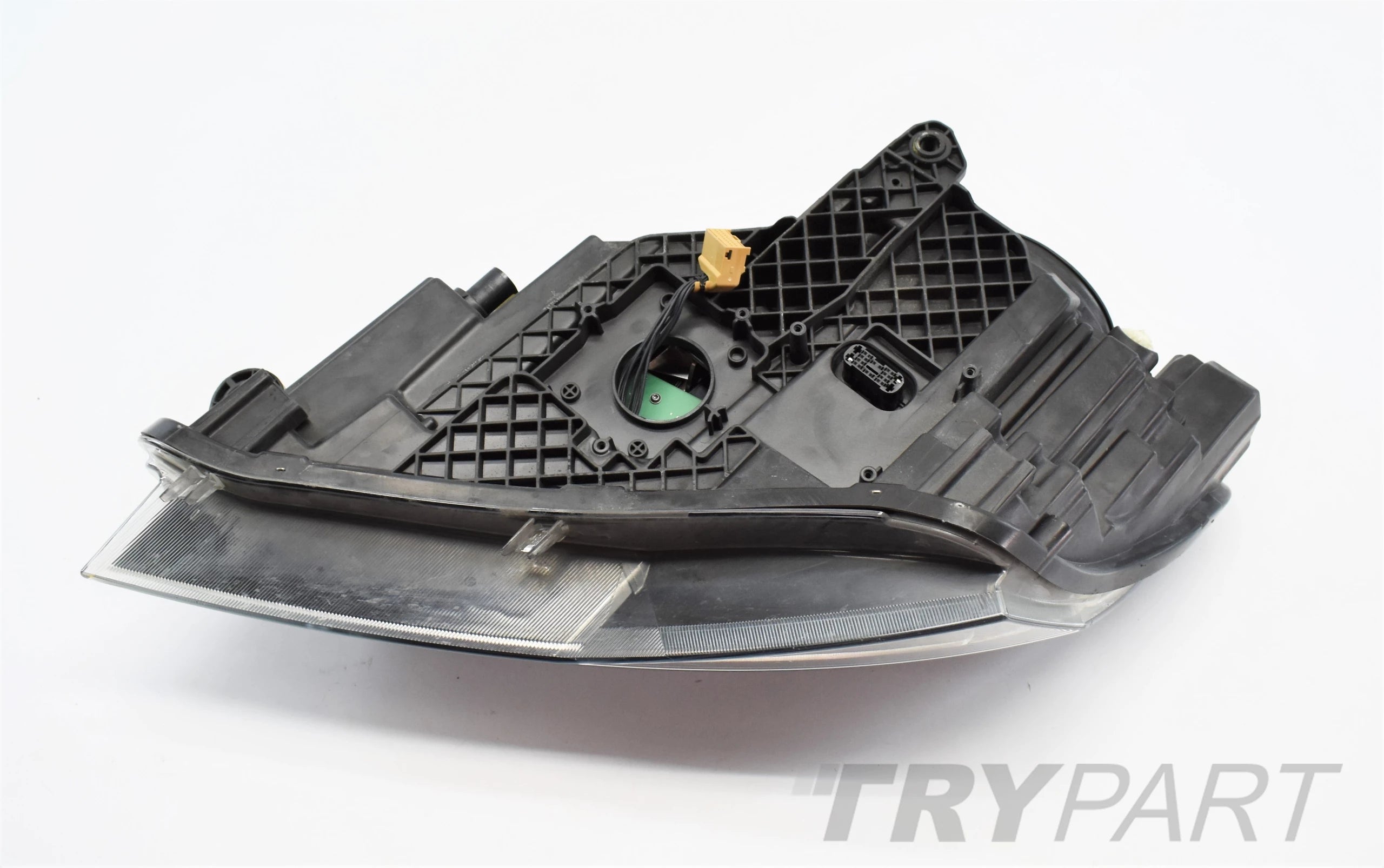 SUPERB III 3V HEADLIGHT RIGHT FRONT EU ORG
