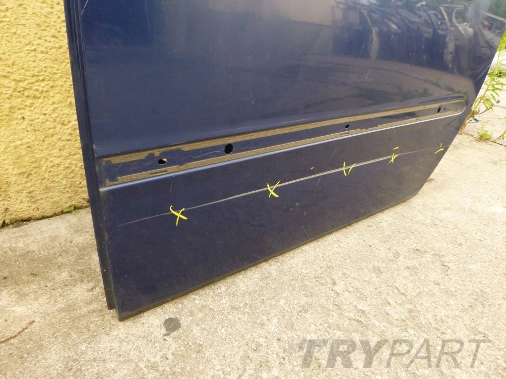 TOYOTA AVENSIS VERSO 01- Left Rear Door