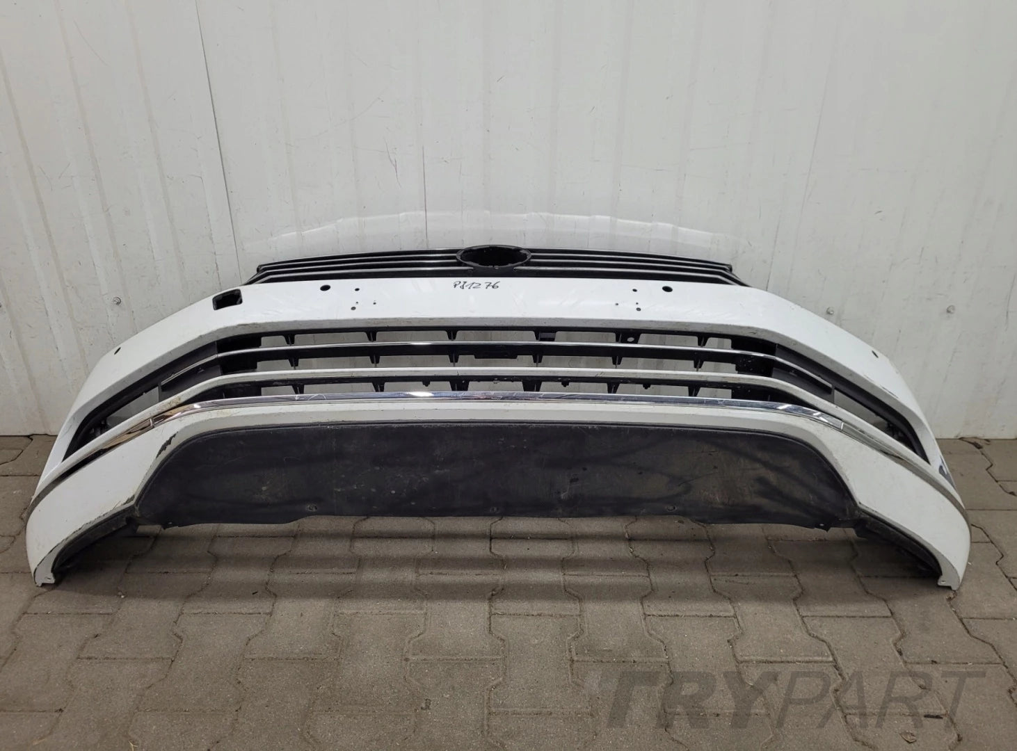 Front Bumper VW Passat B8 Highline 3G0 14-19