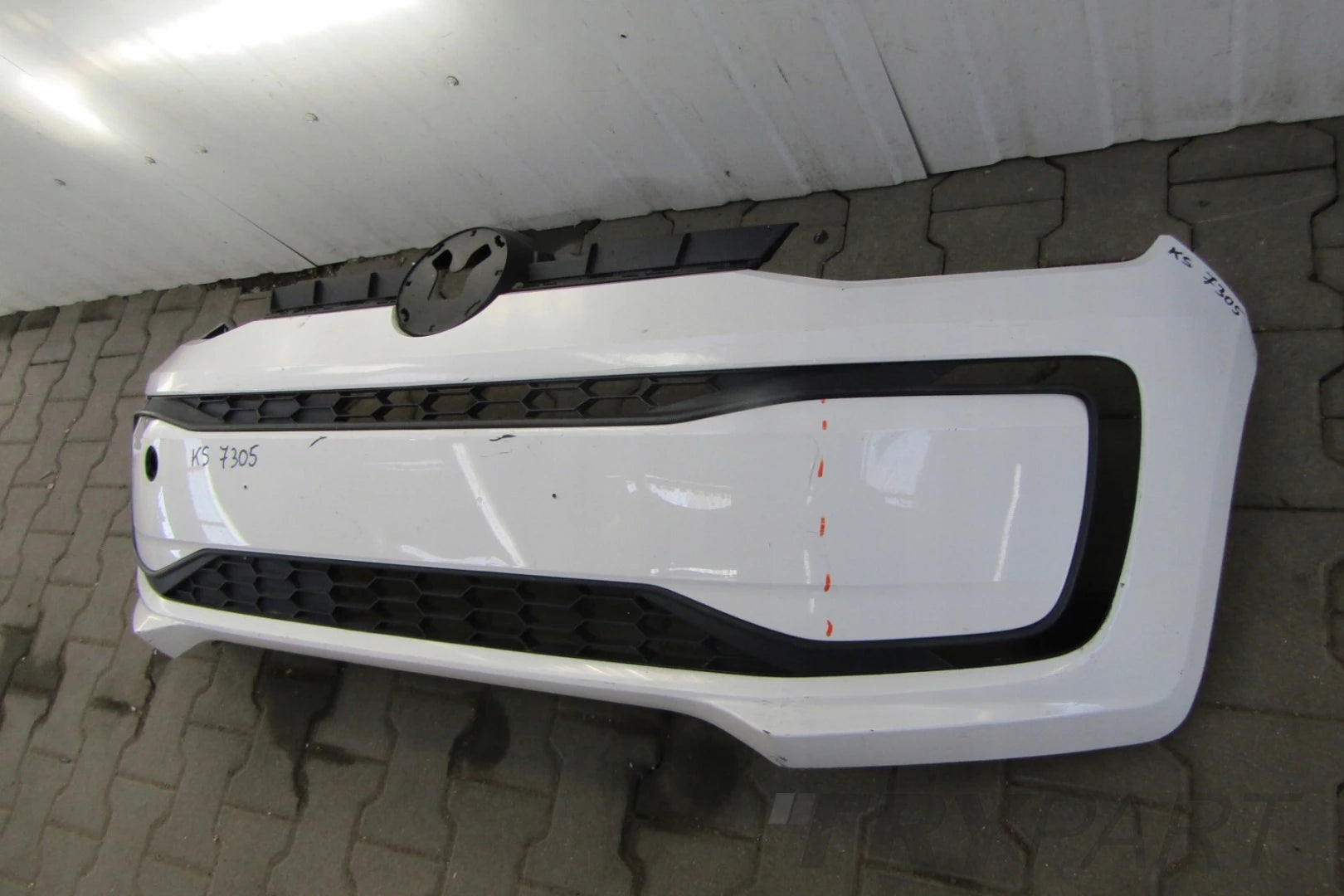 Front Bumper VW E-UP 1S0 Lift 16-