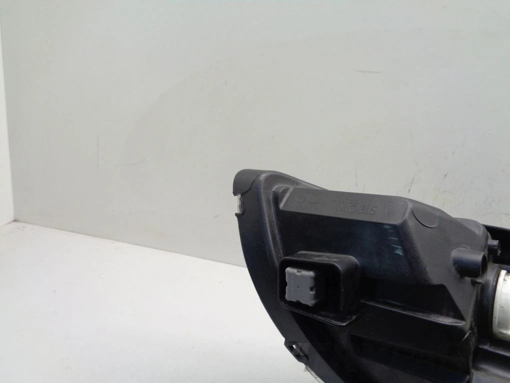 HYUNDAI I30 III 3 17- Front Headlight Right