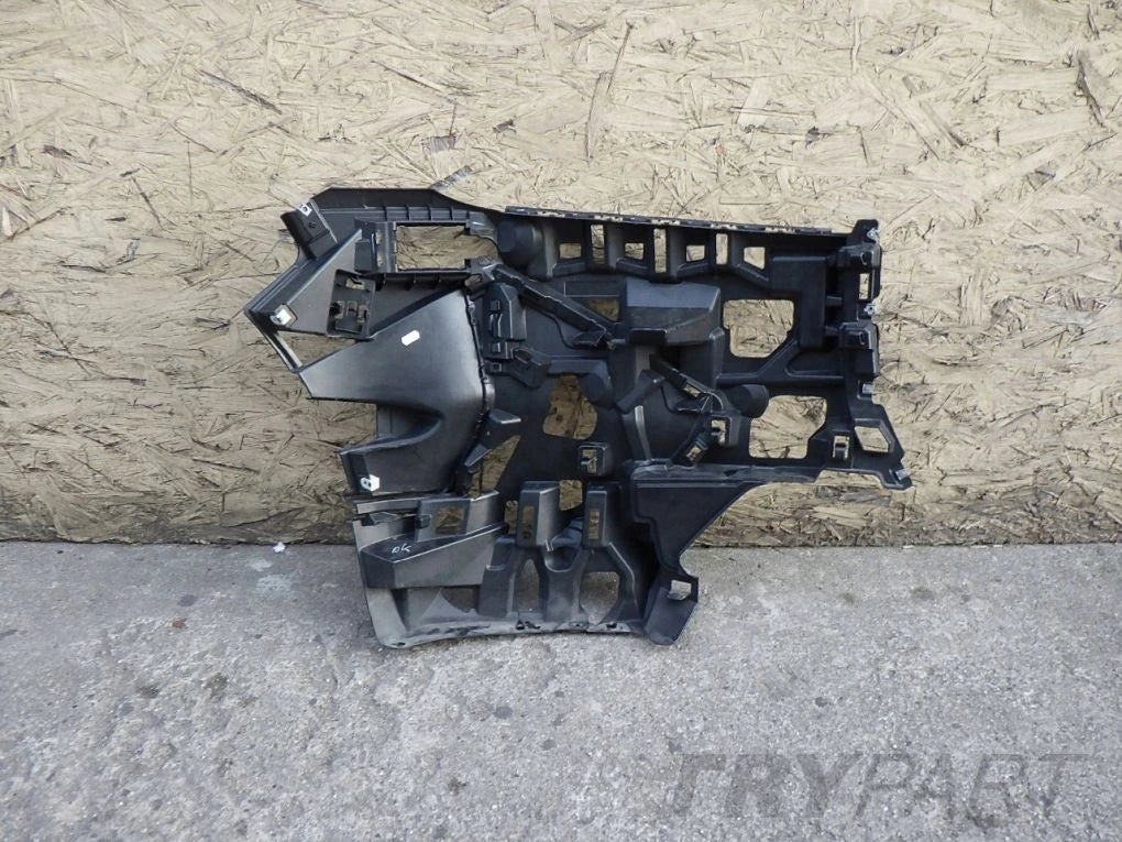 BMW IX I20 M PACKAGE 20- FRONT BUMPER SKID PLATE RIGHT
