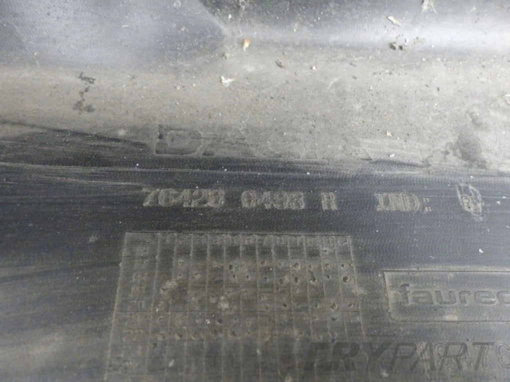 DACIA DUSTER II 2 17- Right Side Sill Trim