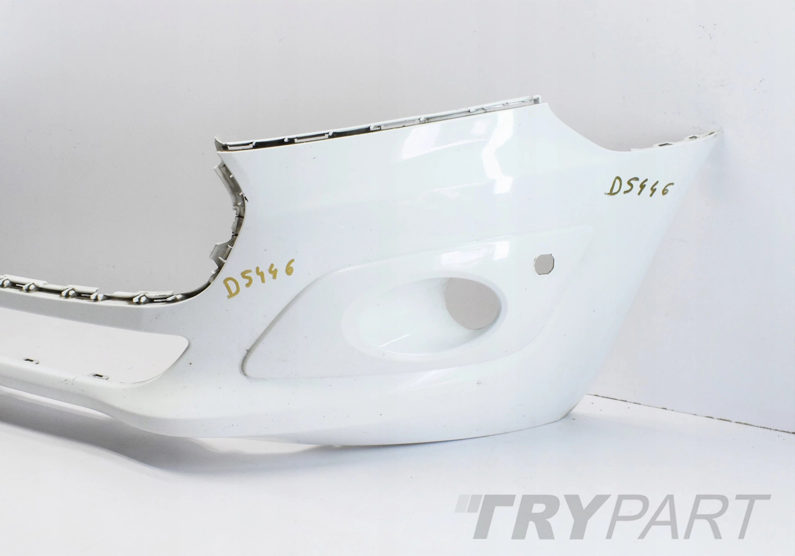 FORD TRANSIT CONNECT II FRONT BUMPER ORIGINAL