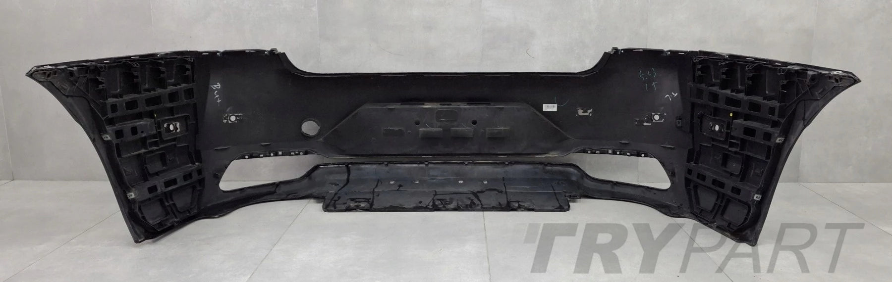 Citroen DS DS9 20-24 Rear Bumper / + Sliders