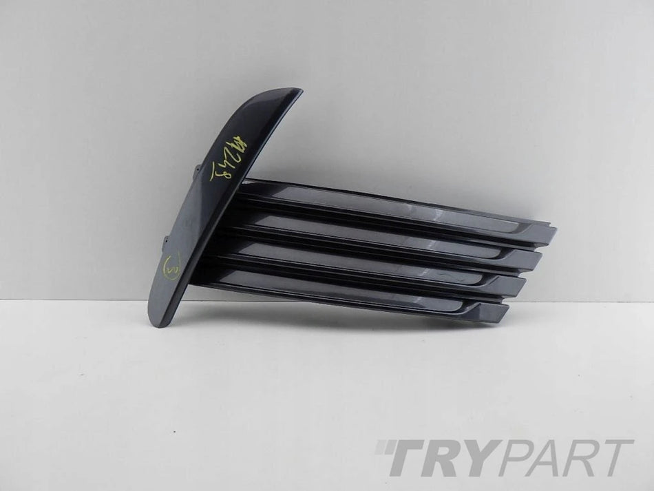 TOYOTA COROLLA E16 LIFT 16- Front bumper grille right