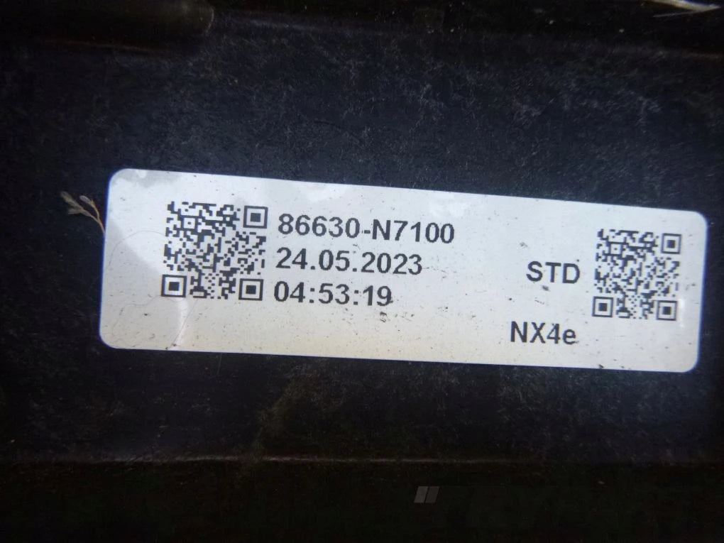 HYUNDAI TUCSON IV 4 NX4 20- rear bumper beam