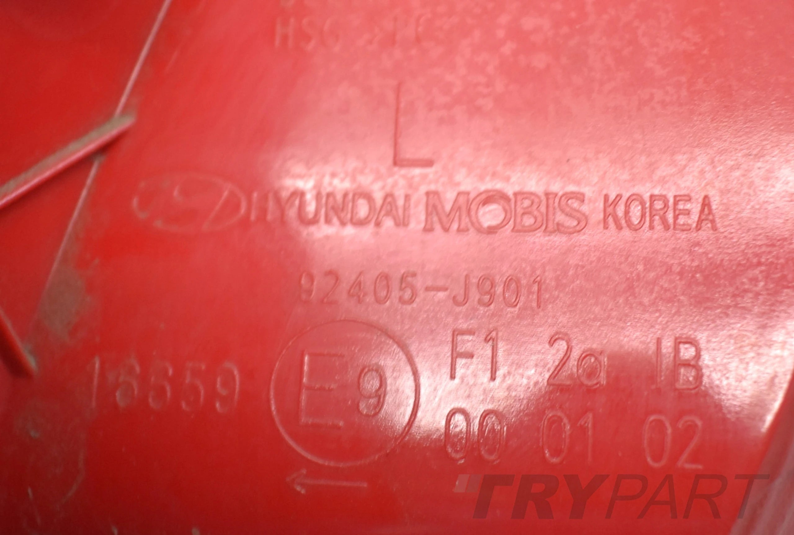 HYUNDAI KONA REAR BUMPER REFLECTOR LAMP ORG