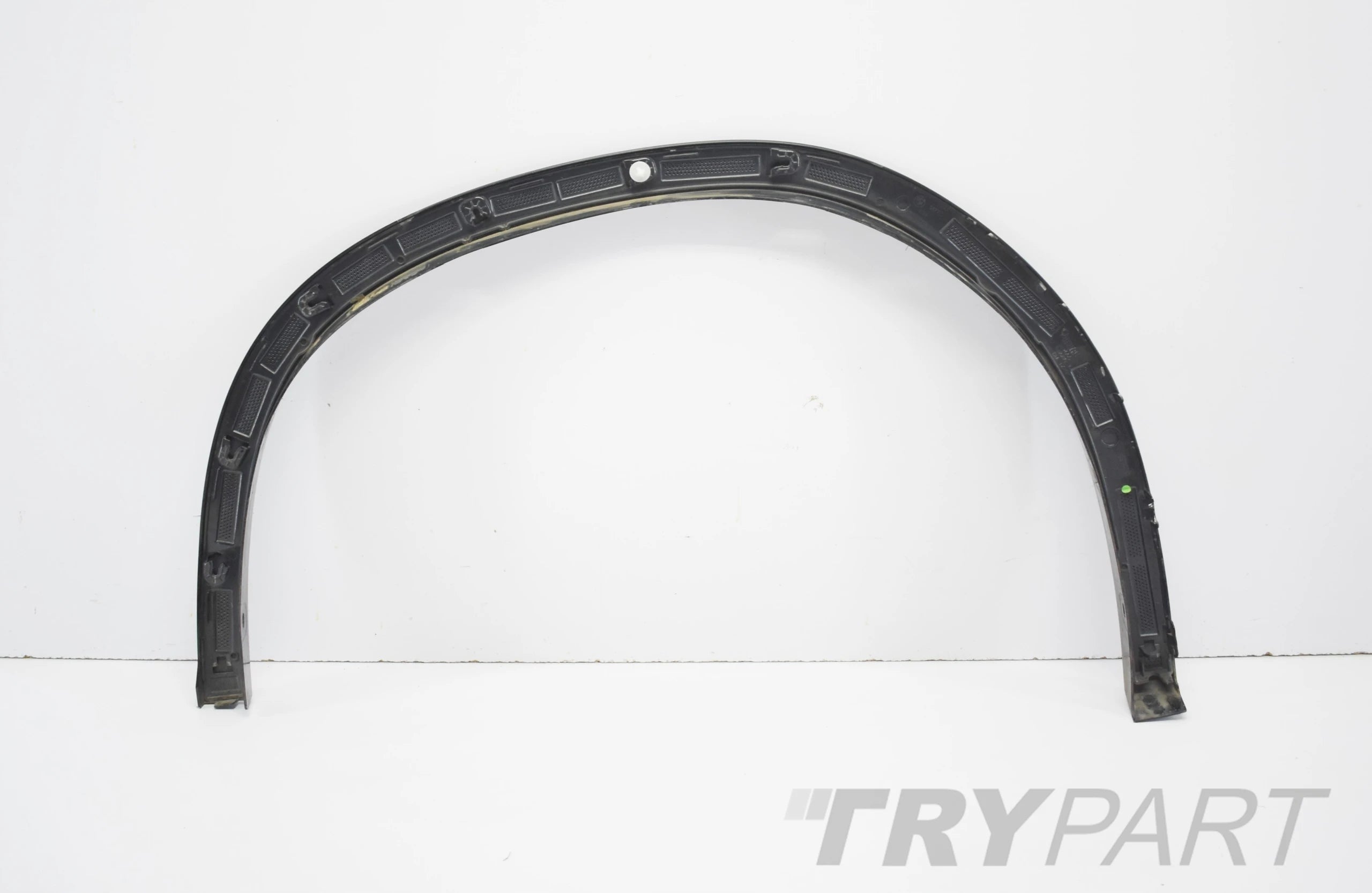 BMW F39 M PACKAGE REAR RIGHT FENDER TRIM