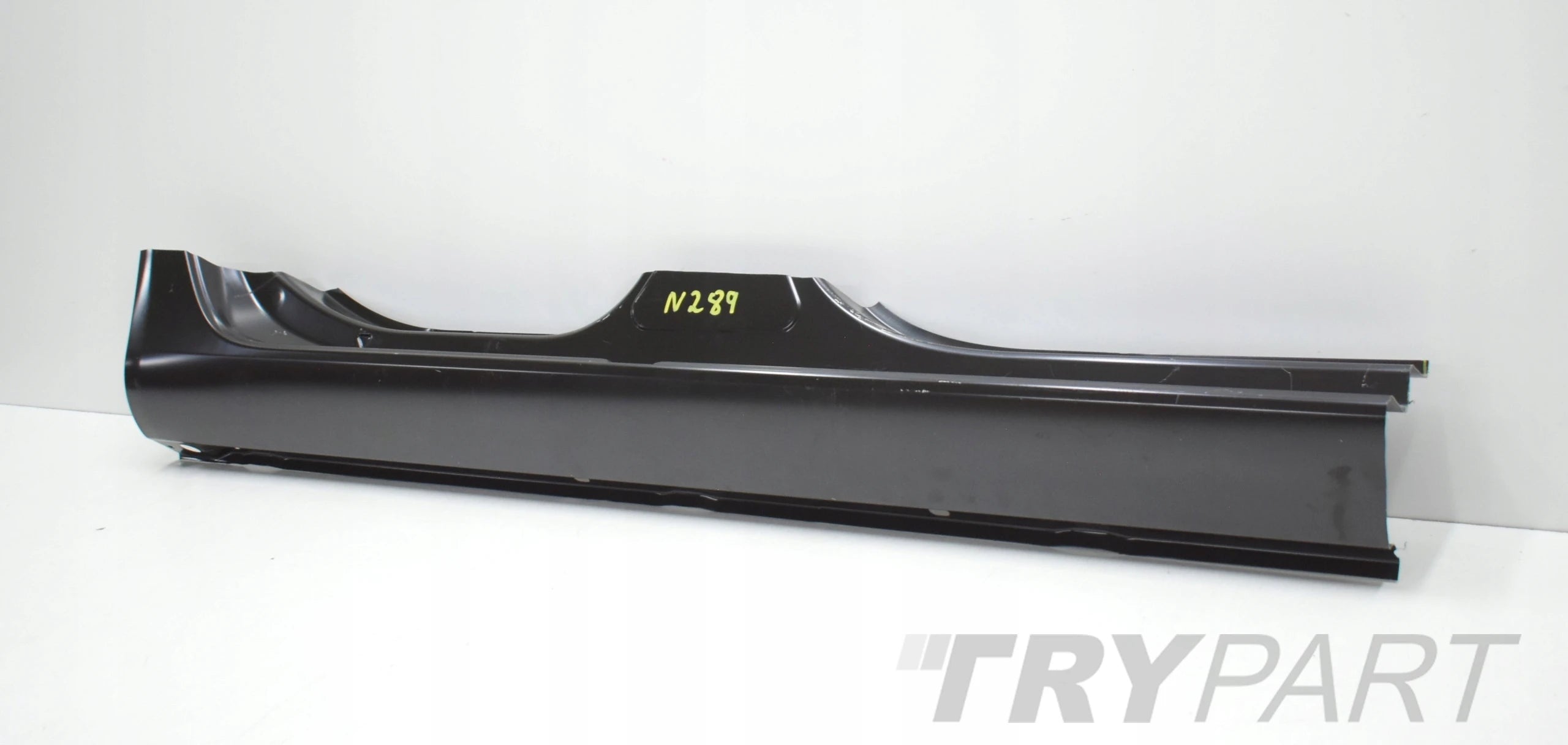 SKODA OCTAVIA III 5E RIGHT SILL COVER ORG NEW