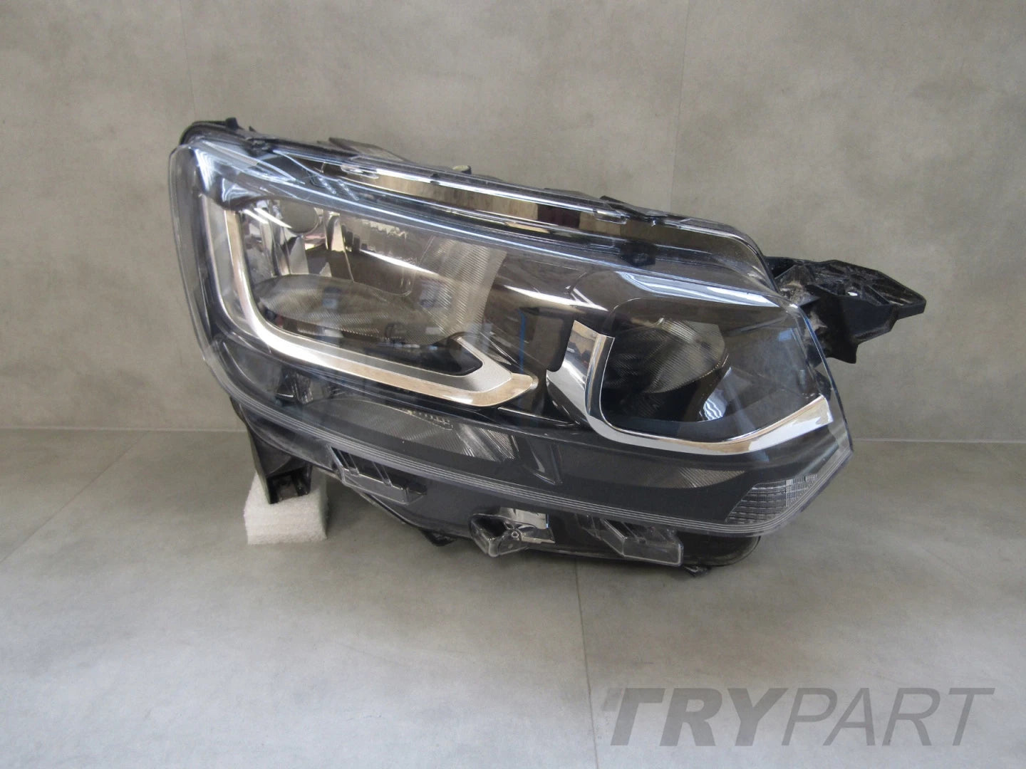 HEADLIGHT TOYOTA PROACE CITY STANDARD RH 19- 9835780580