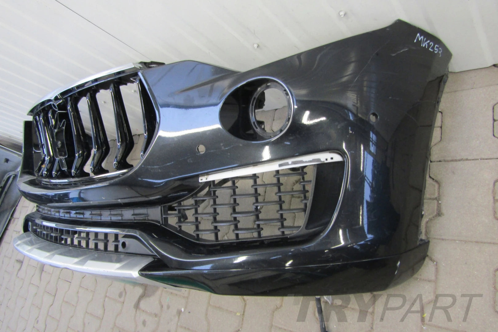 MASERATI LEVANTE 16- Front Bumper