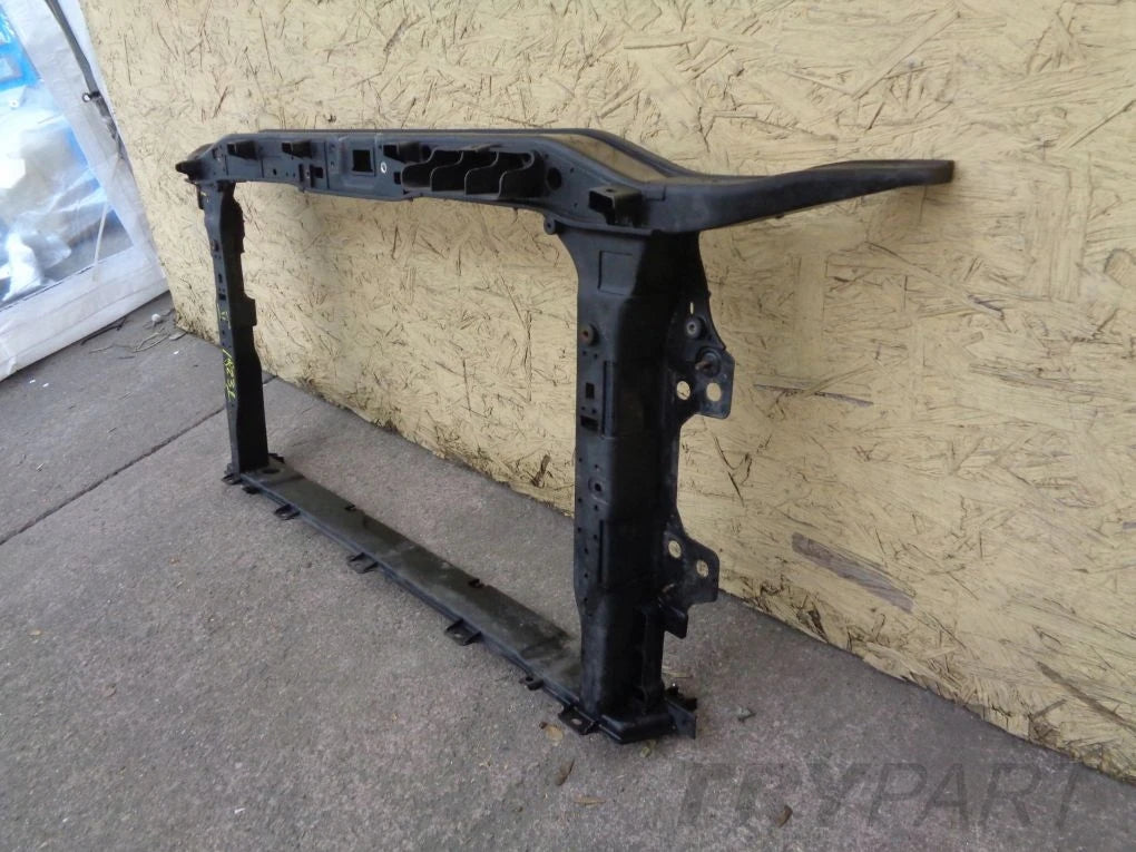 HYUNDAI ELANTRA VI 6 16- front bumper