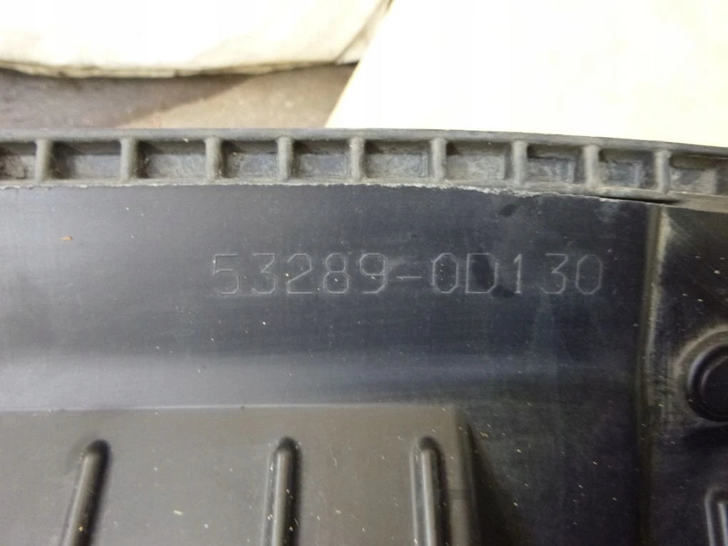 TOYOTA YARIS III 3 bumper cover plate