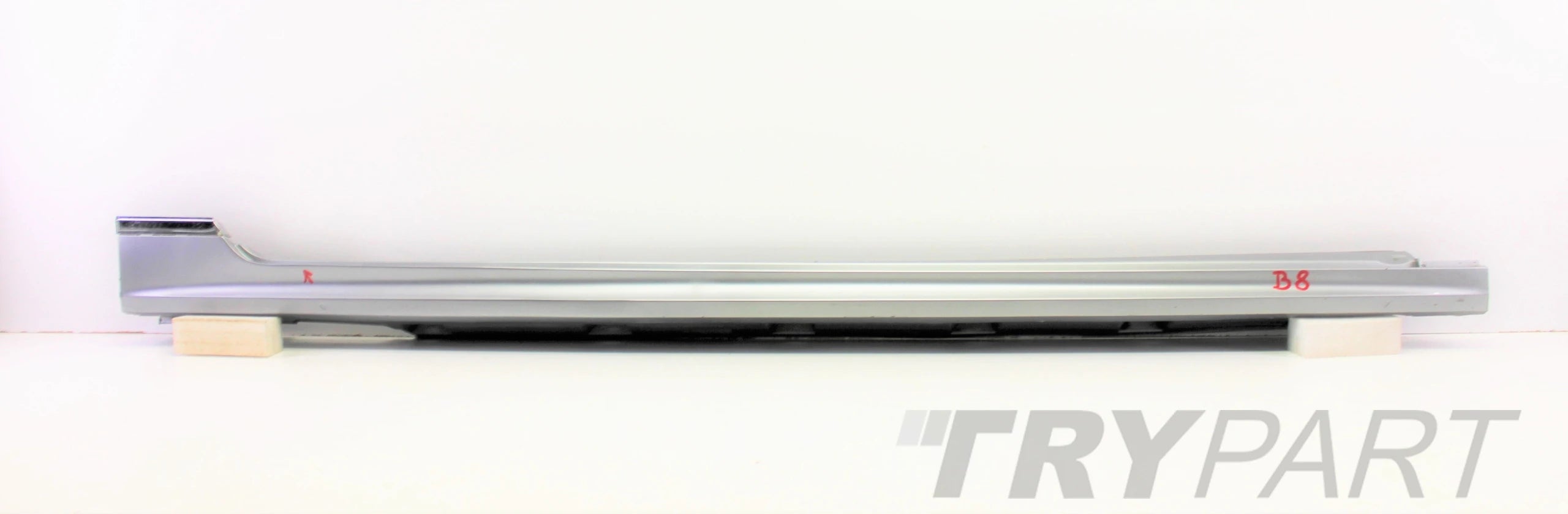 VW PASSAT B8 R LINE 3G0 RIGHT SILL MOULDING