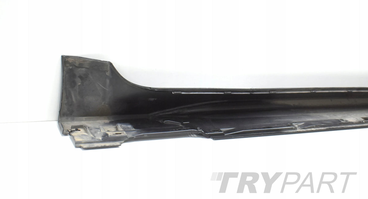 AURI RS6 C8 LEFT SILL COVER ORG CARBON FIBER
