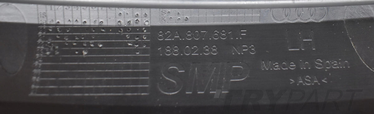 AUDI A1 II 82A LEFT FRONT BUMPER GRILLE ORG