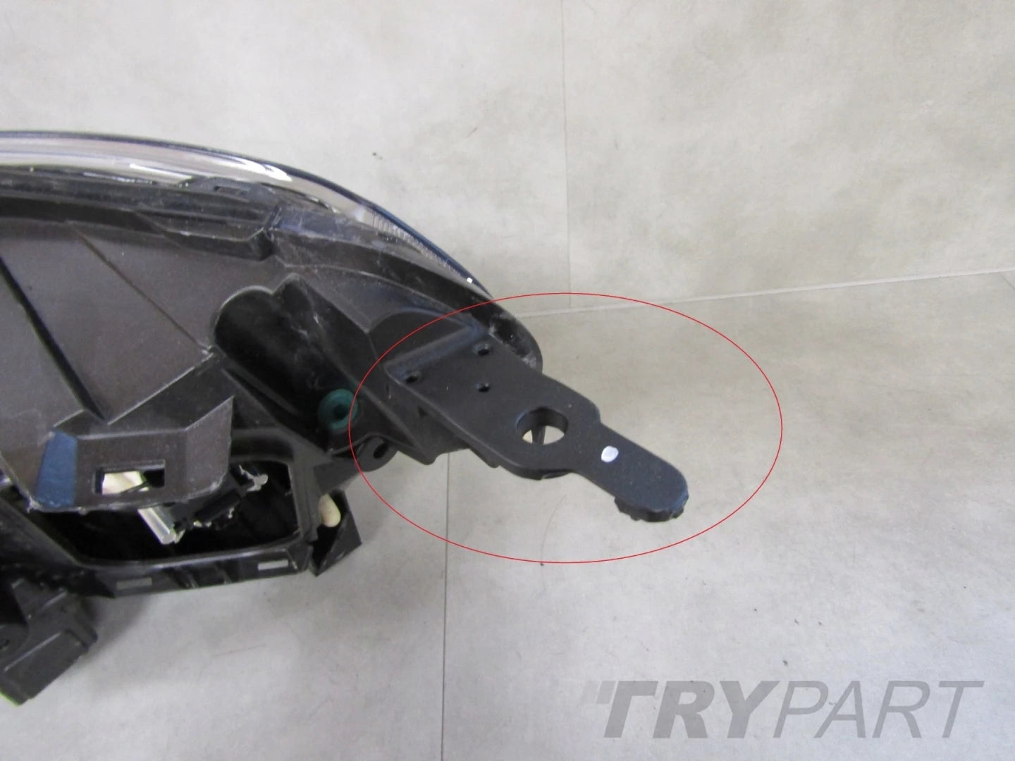 HEADLIGHT CITROEN JUMPY III 3 16-23 VIVARO STANDARD 19-23 RH VARROC