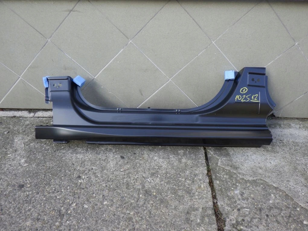PEUGEOT 208 II 2 2019- Left Sill Panel Cover