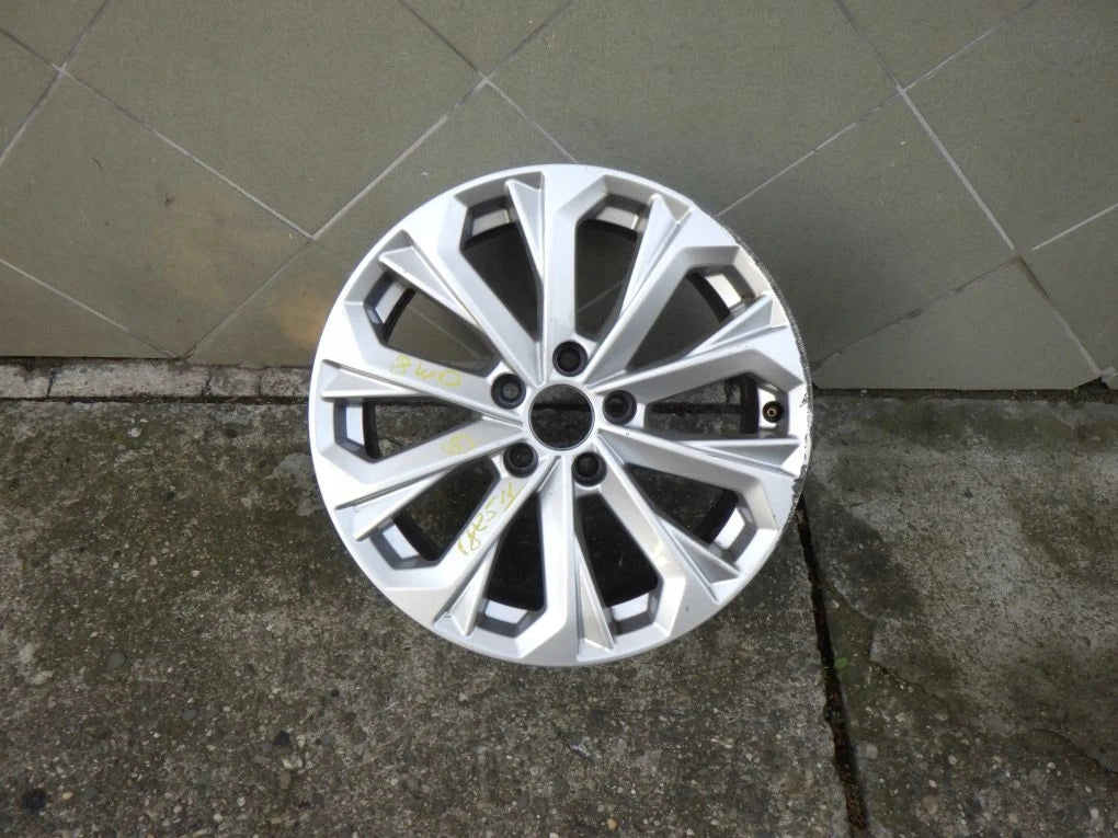AUDI 8W0601025L 7.5J x 17 5x112 ET 38 aluminum alloy wheel