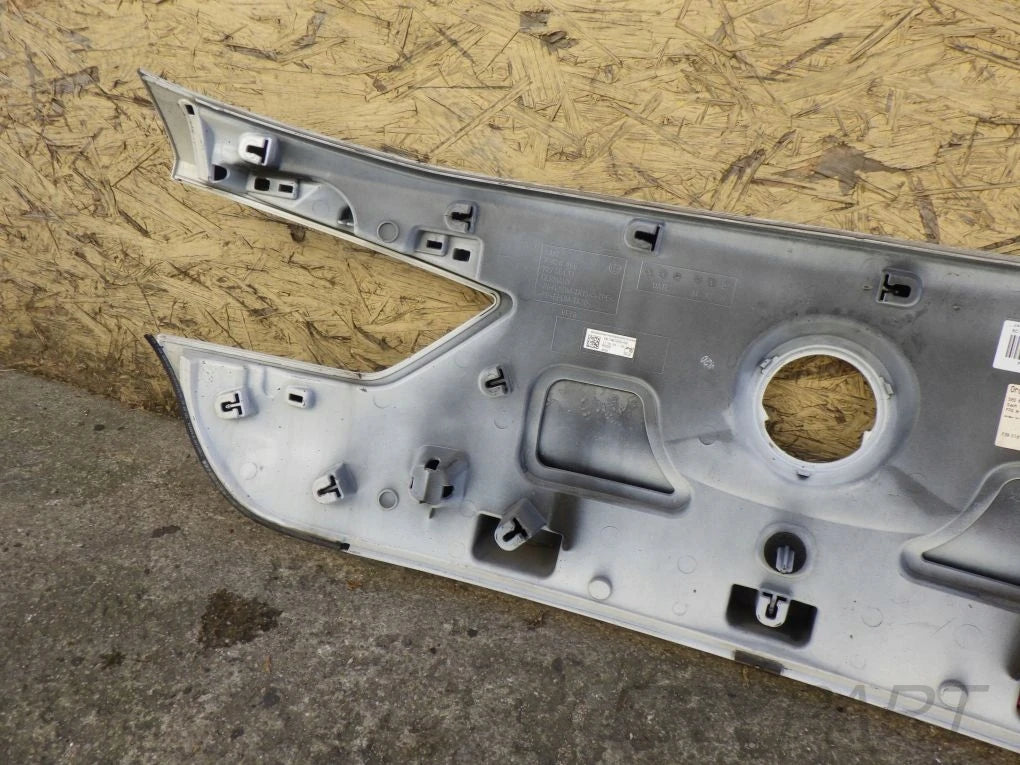 BMW X2 F39 flap trim