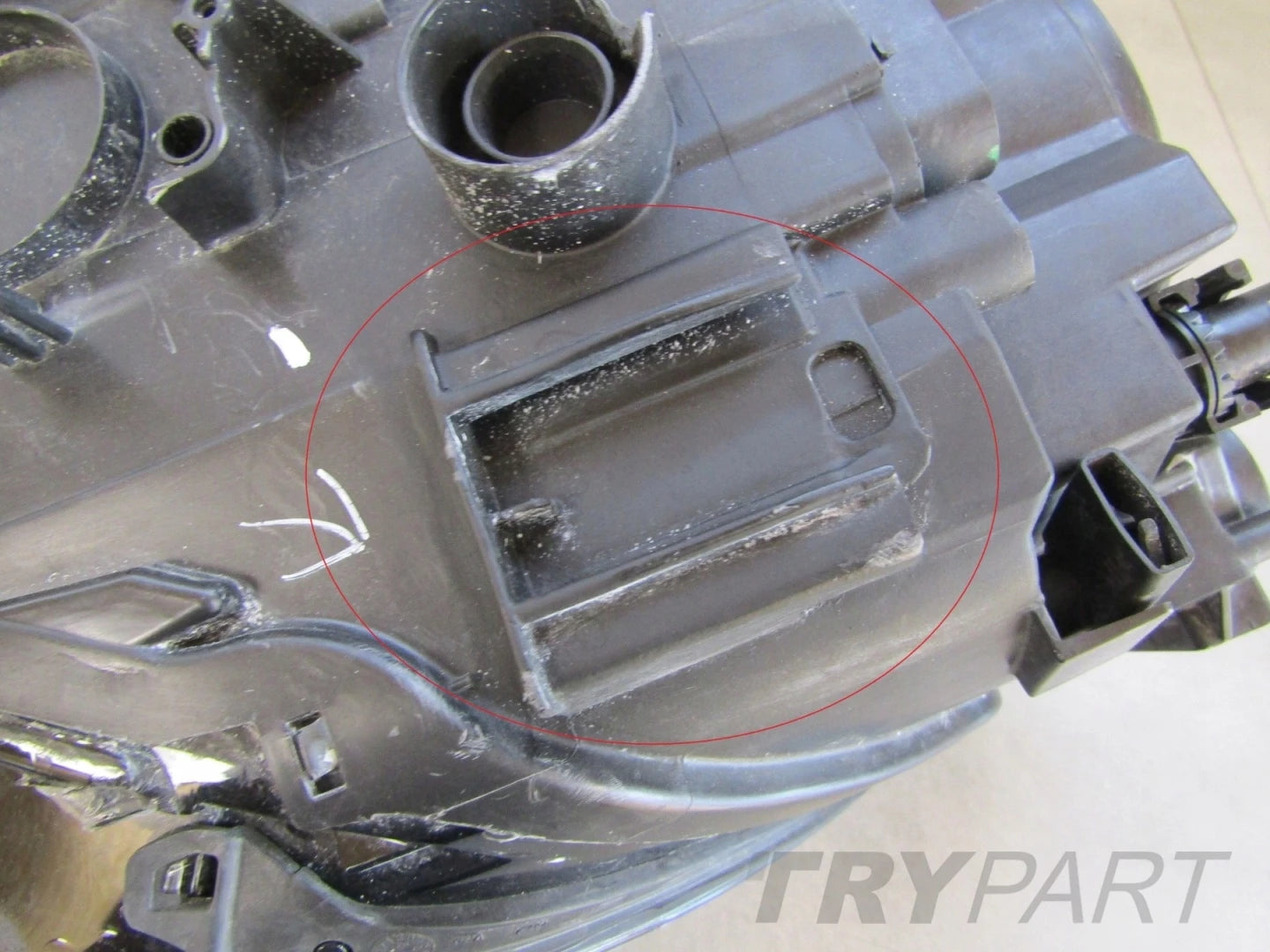 Audi A3 8V E-TRON LIFT XENON HEADLIGHT 16-20 RH 8V0941006H
