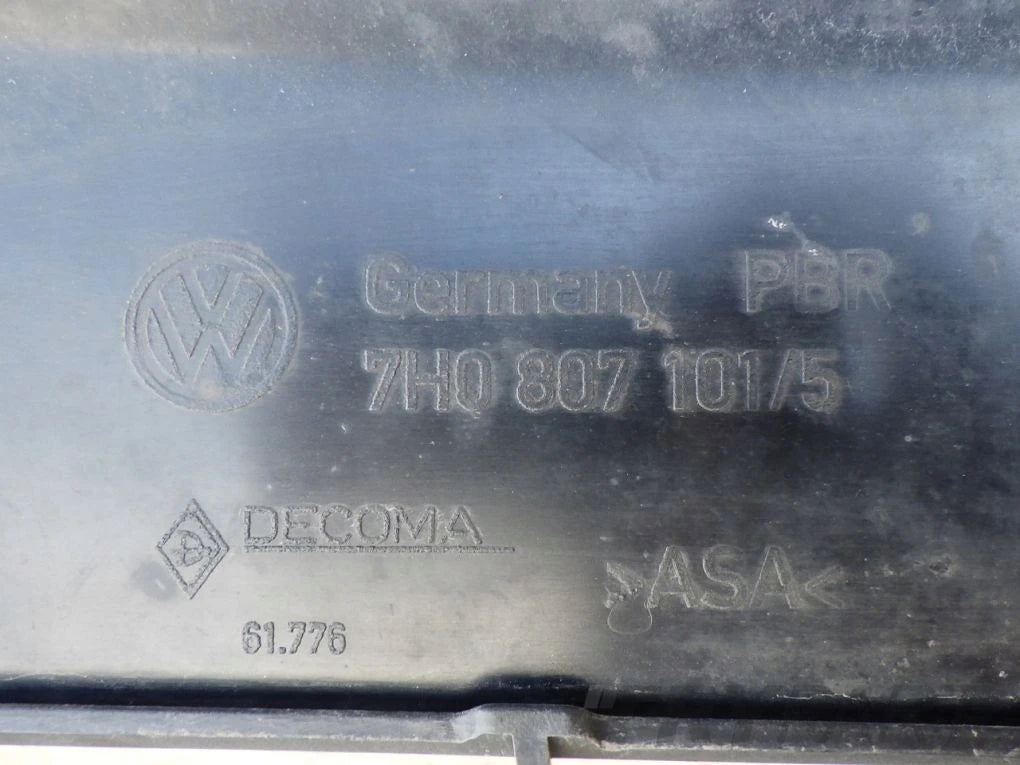 VW TRANSPORTER T5 03- 7H0807101/5 Grille Frame