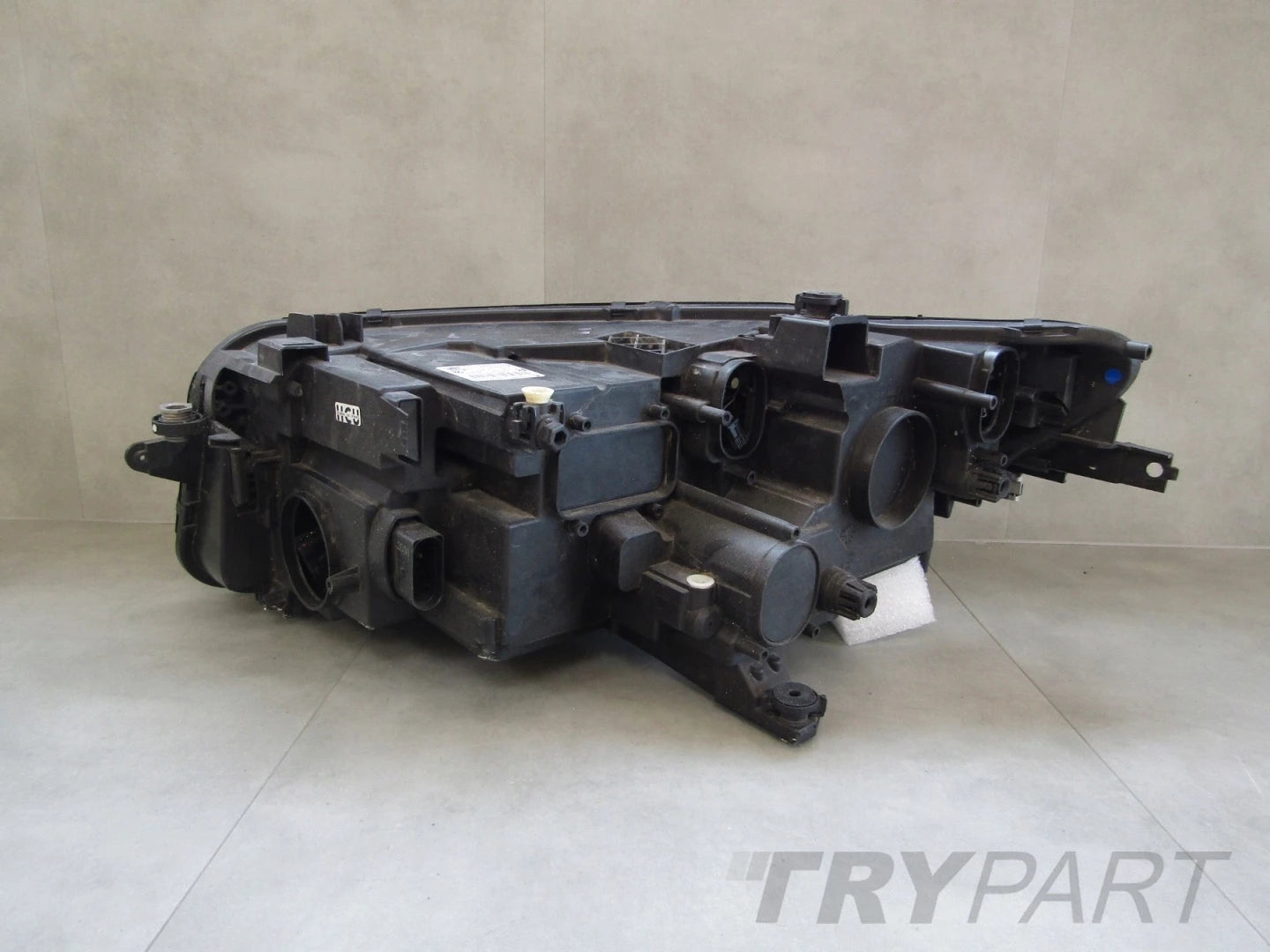 Volkswagen Tiguan 2 II LIFT IQ LIGHT 20-24 RH RIGHT HEADLIGHT 5NB941082C