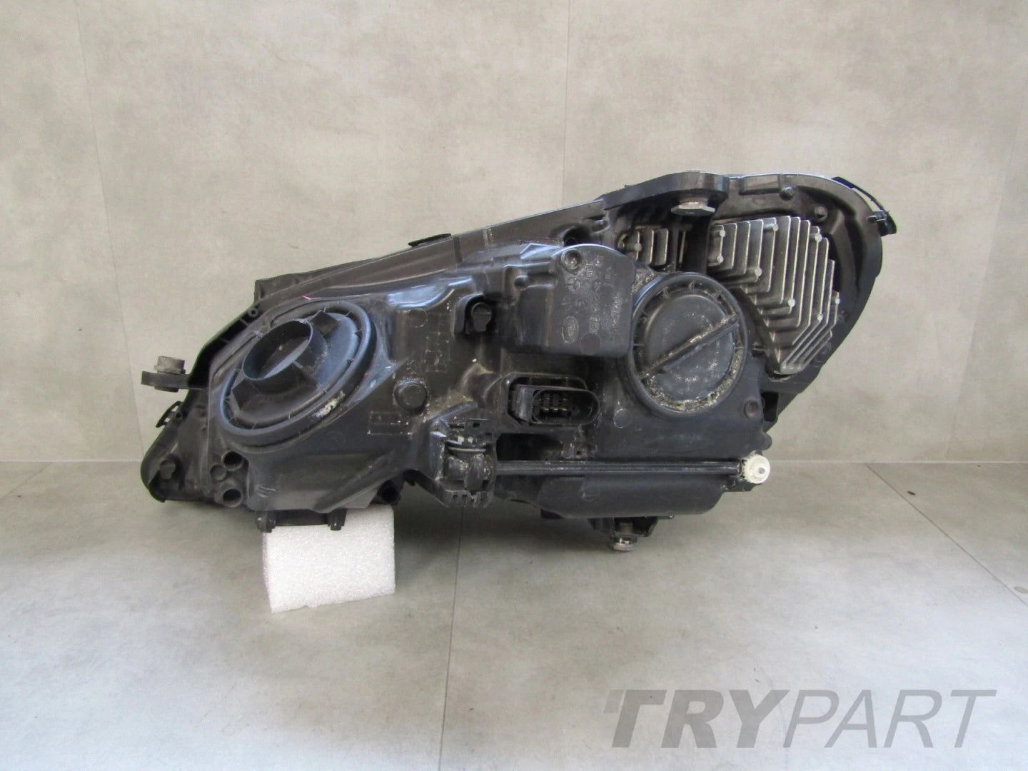 Headlight Mercedes E-Class W212 XENON BENDING 09-12 RH RIGHT