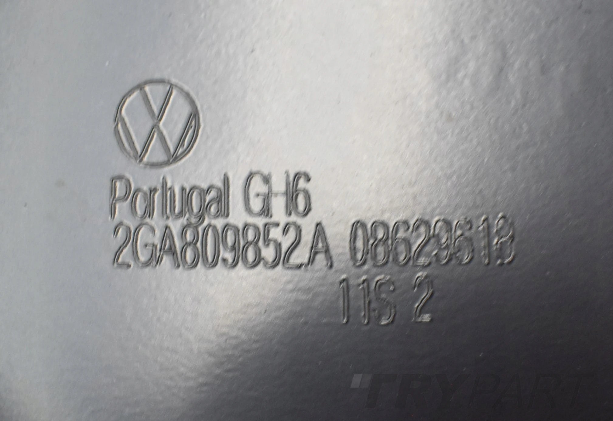 VW T-ROC 2GA RIGHT WHEEL WELL LINER 2GA809852A