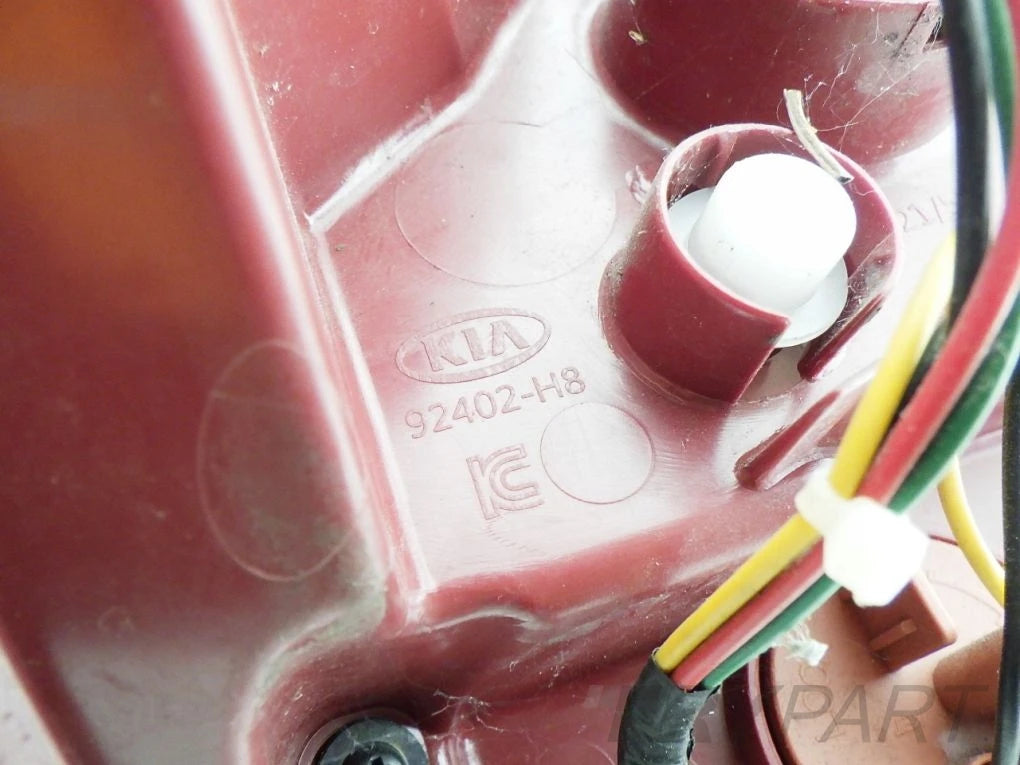 KIA RIO 4 IV YB HB 2017- 92402-H8 Right Tail Lamp