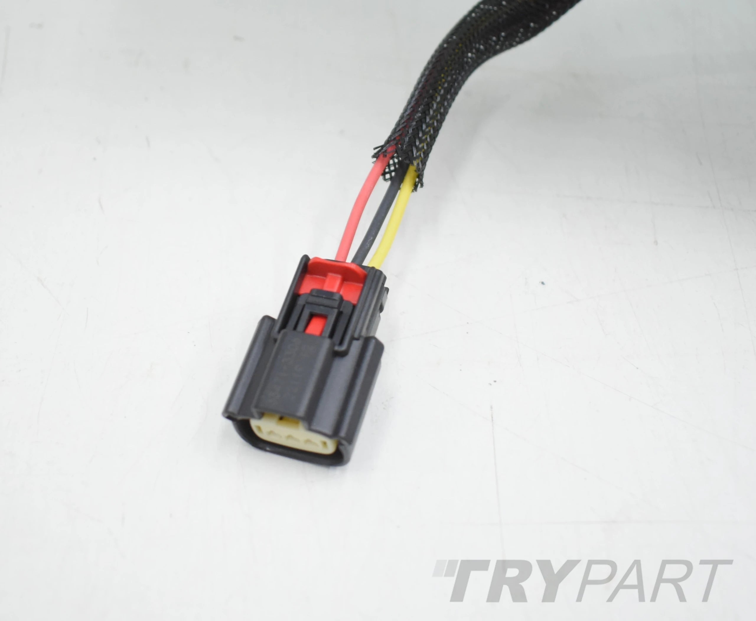 TESLA MODEL Y WINDSHIELD FRONT ORIGINAL NEW