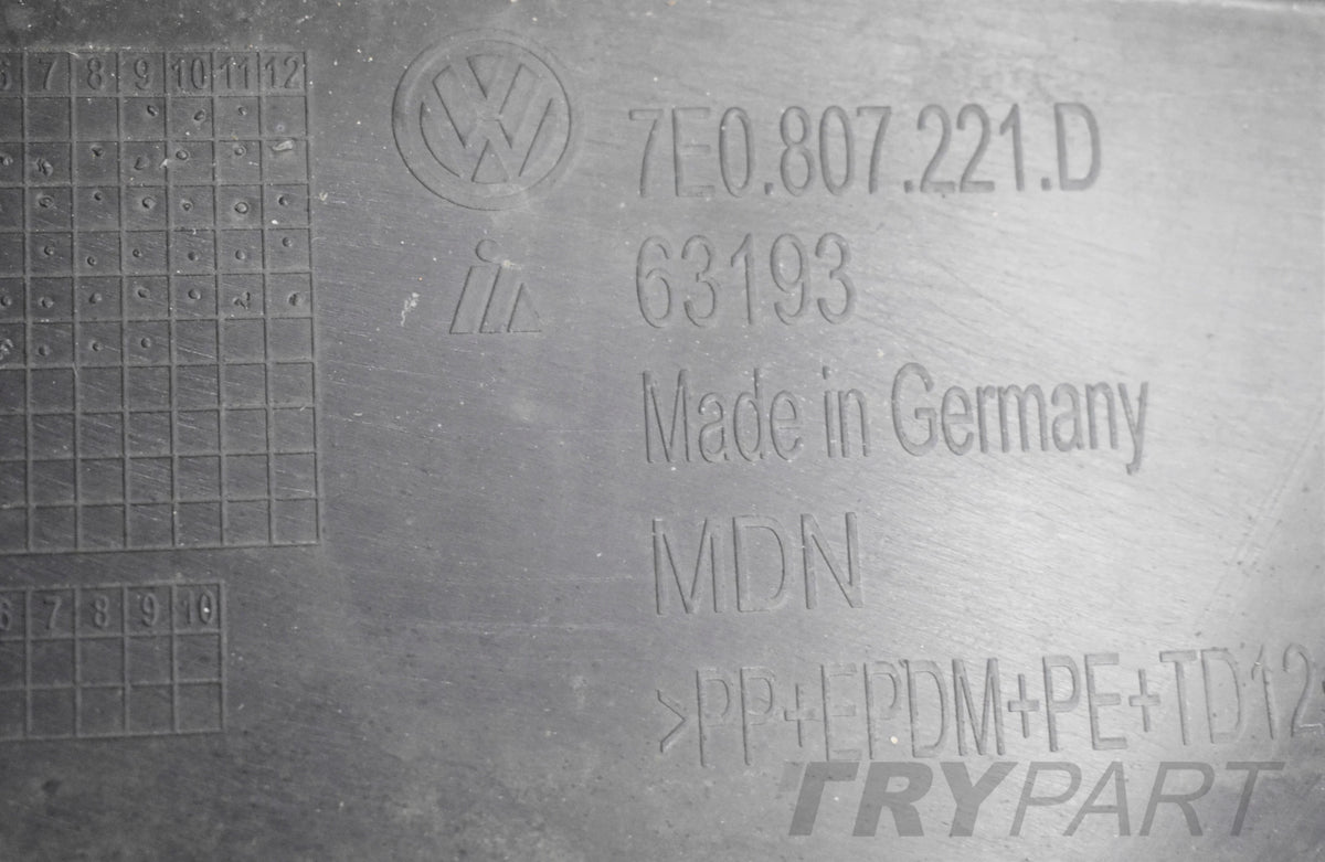VW TRANSPORTER T6 7E0 FRONT BUMPER SUPER CONDITION ORG