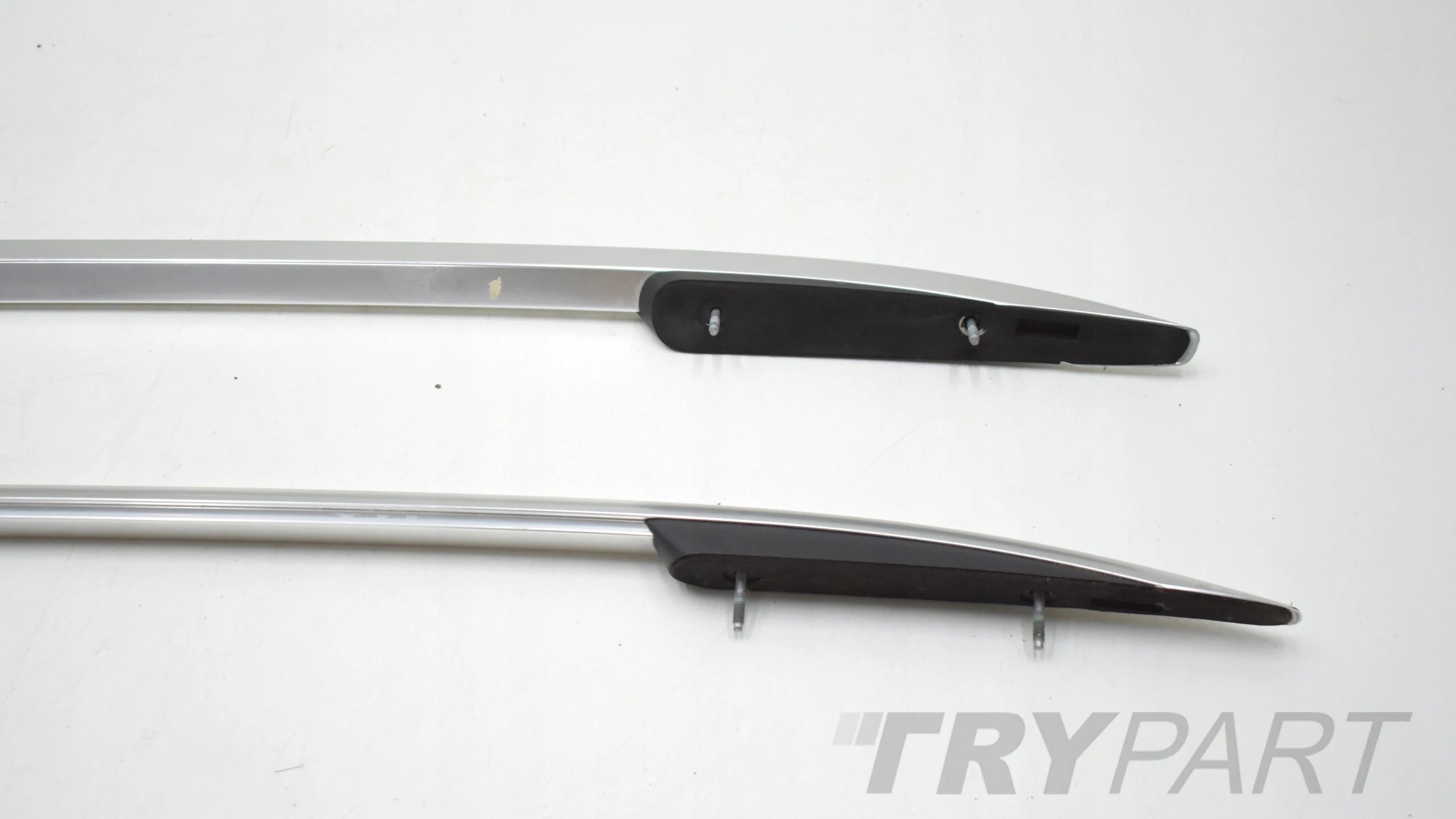 SKODA SUPERB III 3V 3V9 ROOF RACKS ORG 3V9860025
