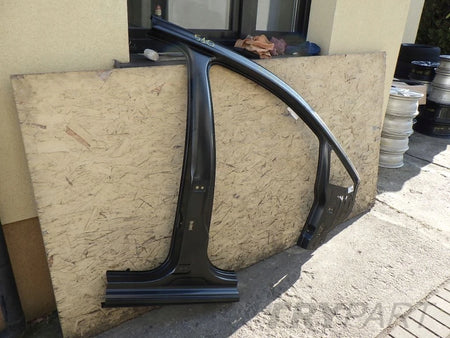 VW GOLF SPORTSVAN 510 14- Right Pillar Trim